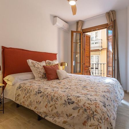 מאלגה Bright Apartment With Patio And Balconies In The Center מראה חיצוני תמונה